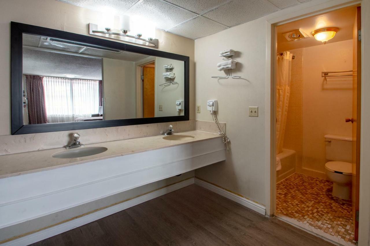 Econo Lodge Elko Downtown Area Luaran gambar